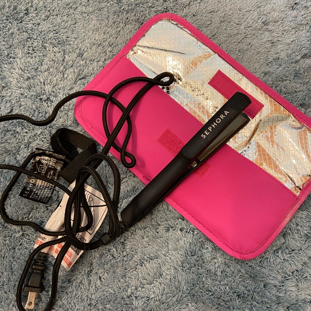 Sephora Hair straightener and bag!